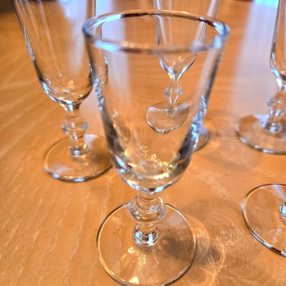Vintage 5-Piece Mid-Century Ribbed Rim Cordial Glasses Ornate Stemware - Picture 10 of 14